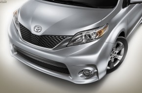 2011 Toyota Sienna SE
