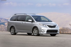 2011 Toyota Sienna SE