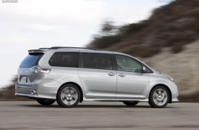 2011 Toyota Sienna SE