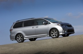 2011 Toyota Sienna SE