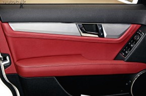 Romeo Ferraris Mercedes-Benz C63 AMG WhiteStorm