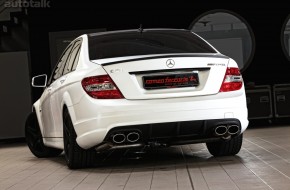 Romeo Ferraris Mercedes-Benz C63 AMG WhiteStorm