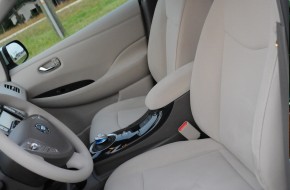 2011 Nissan Leaf Review