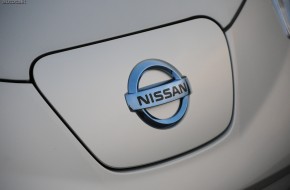 2011 Nissan Leaf Review