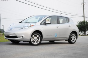 2011 Nissan Leaf Review