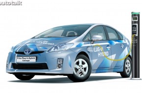 Toyota Prius PHEV Concept