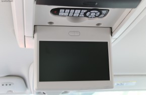 2011 Volkswagen Routan Review