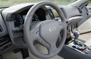 2011 Infiniti G37 Convertible Review