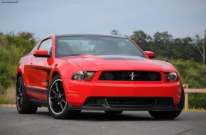 2011 Ford Mustang BOSS 302 Review