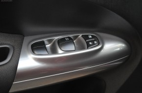 2011 Nissan Juke Review