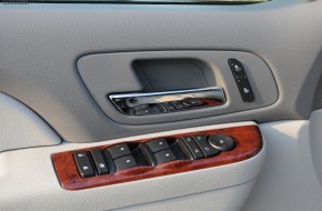 2011 Chevrolet Tahoe Hybrid Review