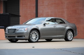 2011 Chrysler 300 Limited Review