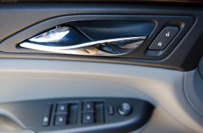 2012 Cadillac SRX Review