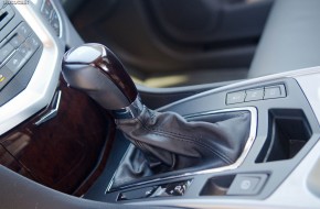 2012 Cadillac SRX Review