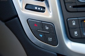 2012 Cadillac SRX Review