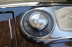 2012 Infiniti QX Review