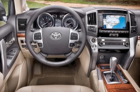 2013 Toyota Land Cruiser