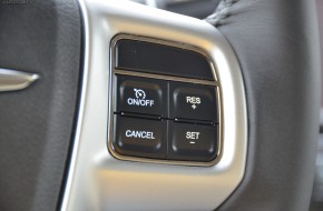 2012 Chrysler 200 Review