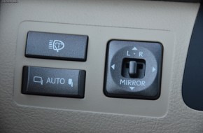 2011 Lexus LX 570 Review