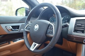 2012 Jaguar XF Review