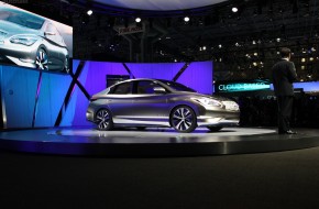 Infiniti Booth NYIAS 2012