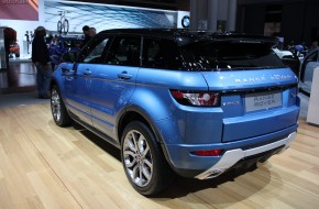 Land Rover Booth NYIAS 2012