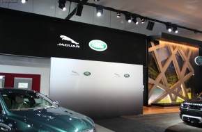 Land Rover Booth NYIAS 2012