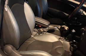 MINI Booth NYIAS 2012