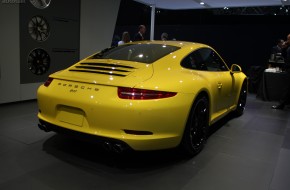 Porsche Booth NYIAS 2012