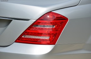 2012 Mercedes-Benz S550 Review