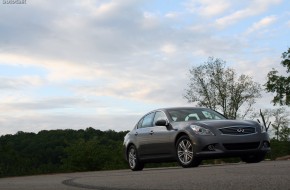 2012 Infiniti G25 Review