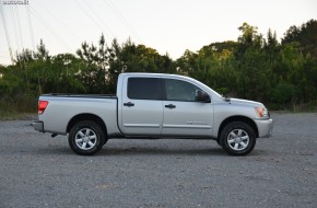 2012 Nissan Titan Review