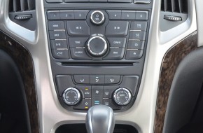 2012 Buick Verano Review