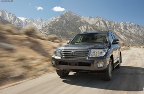 2013 Toyota Land Cruiser