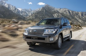 2013 Toyota Land Cruiser