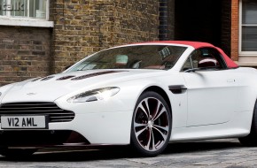 2013 Aston Martin V12 Vantage Roadster