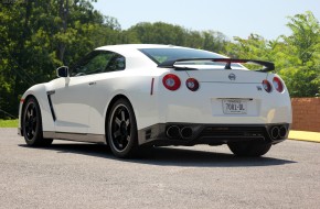2013 Nissan GT-R Black Edition Review