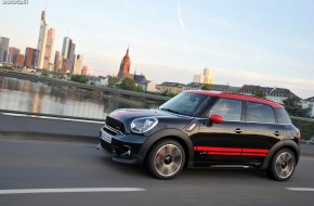 MINI John Cooper Works Countryman