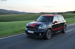 MINI John Cooper Works Countryman