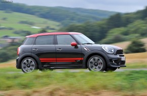 MINI John Cooper Works Countryman