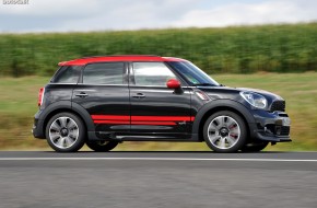 MINI John Cooper Works Countryman