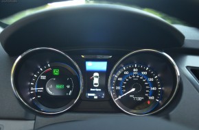 2012 Hyundai Sonata Hybrid Review