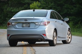 2012 Hyundai Sonata Hybrid Review