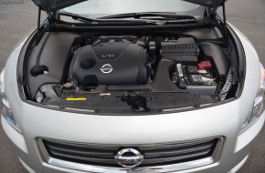2012 Nissan Maxima Review