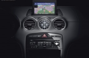 2013 Peugeot RCZ and RCZ R Concept