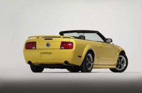 2006 Ford Mustang