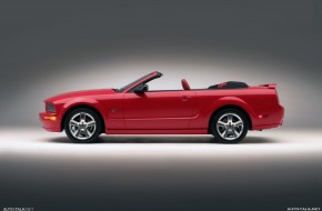 2006 Ford Mustang