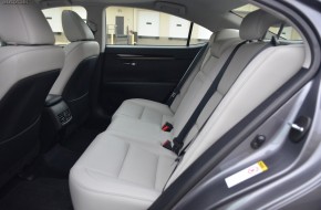 2013 Lexus ES 350 Review