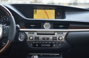 2013 Lexus ES 350 Review