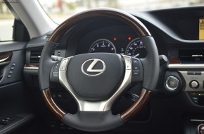 2013 Lexus ES 350 Review